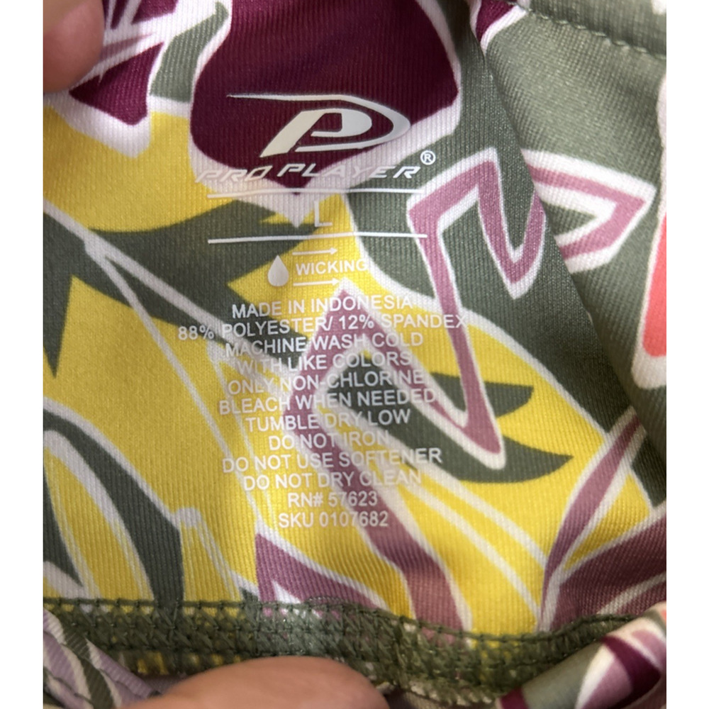 NEW Pro Player Women's Sz Large moisture-wicking workout leggings Tropical Print - Picture 5 of 5